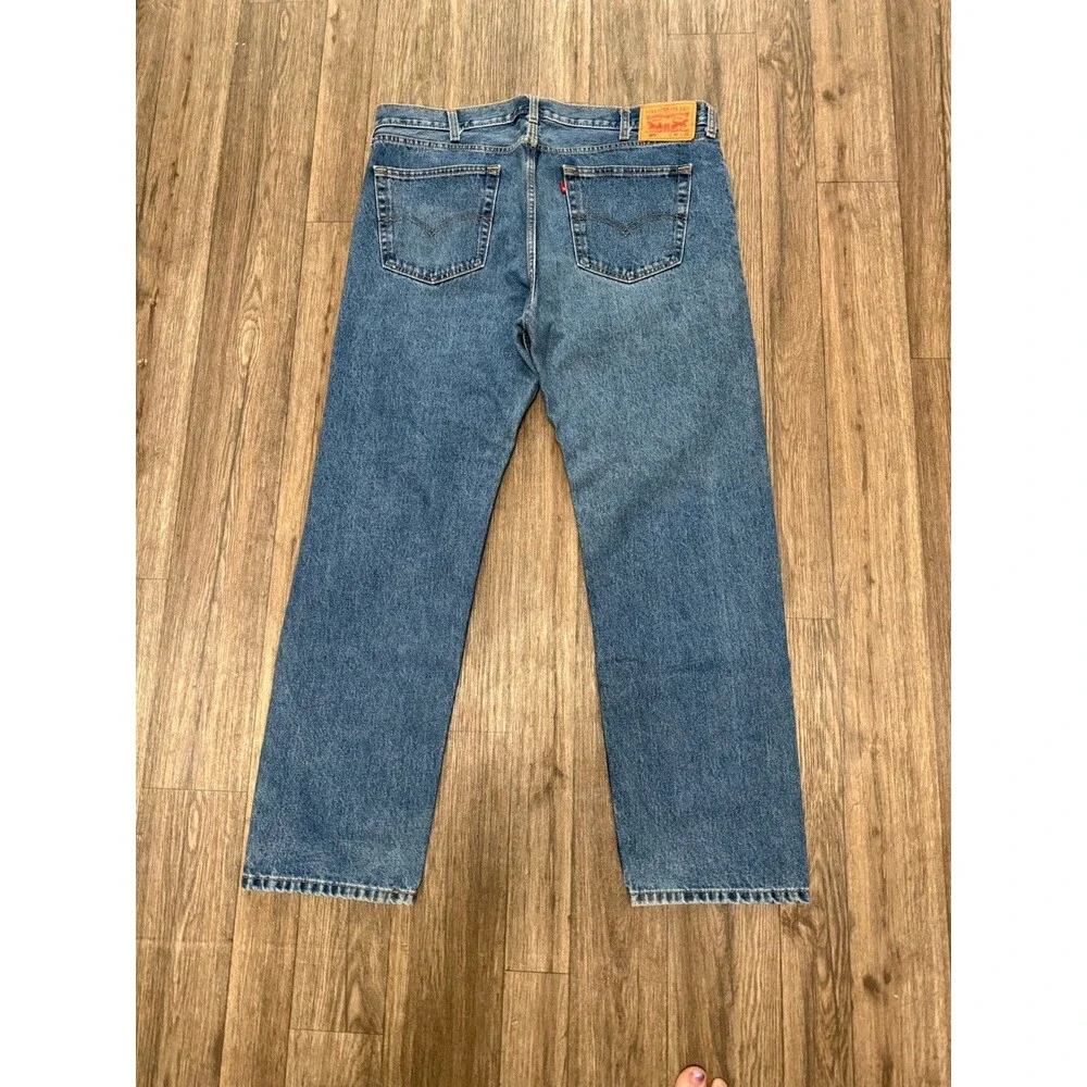 Levi's Men's 505 Mid‎ Rise Regular Fit Straight Leg Full Fit Jeans 40